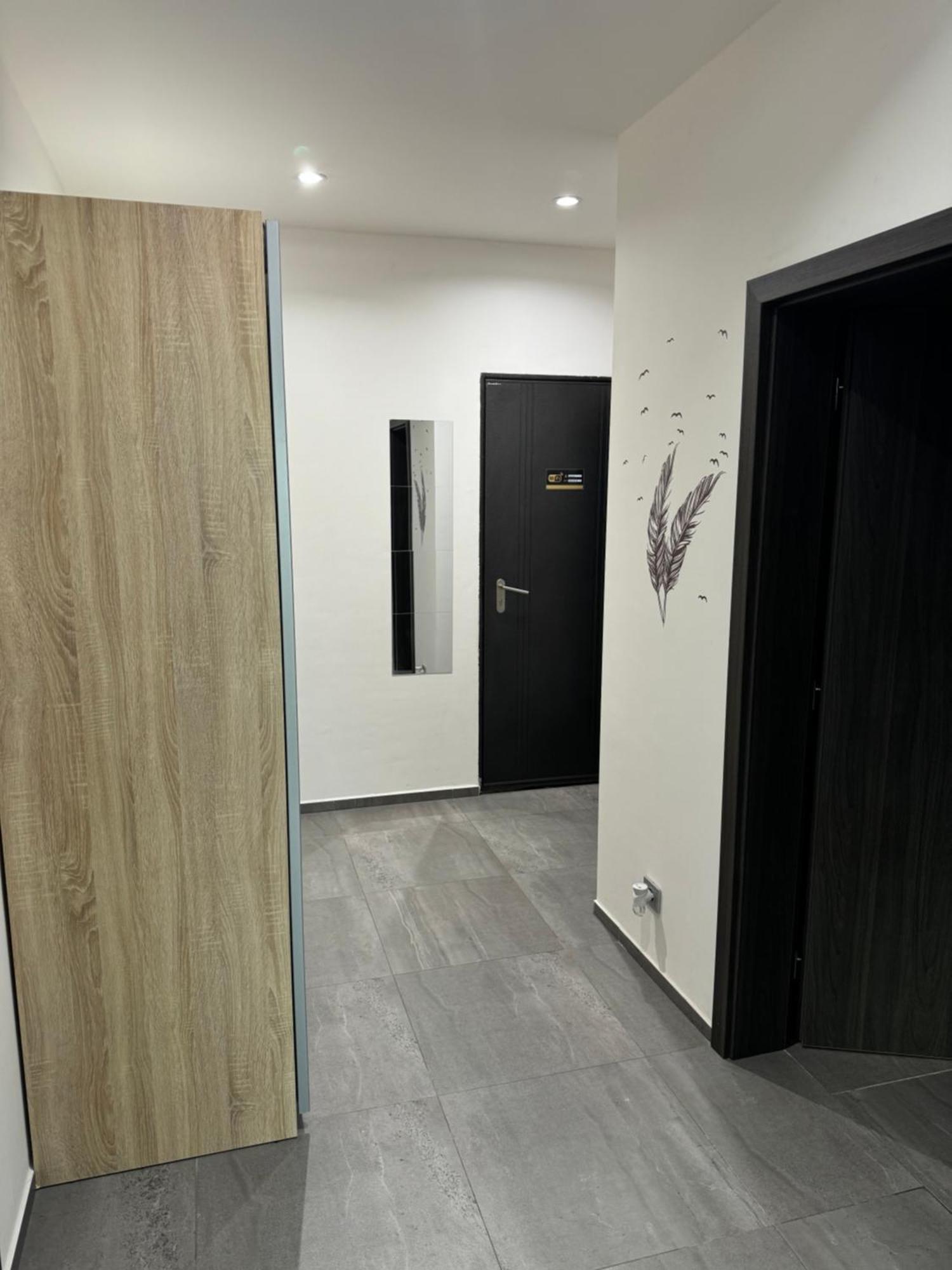 Byt Apartman 74M2 Vyhled Klid Priroda 布拉格 外观 照片